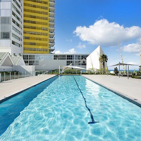 Ultiqa Air On Broadbeach Gold Coast Eksteriør billede
