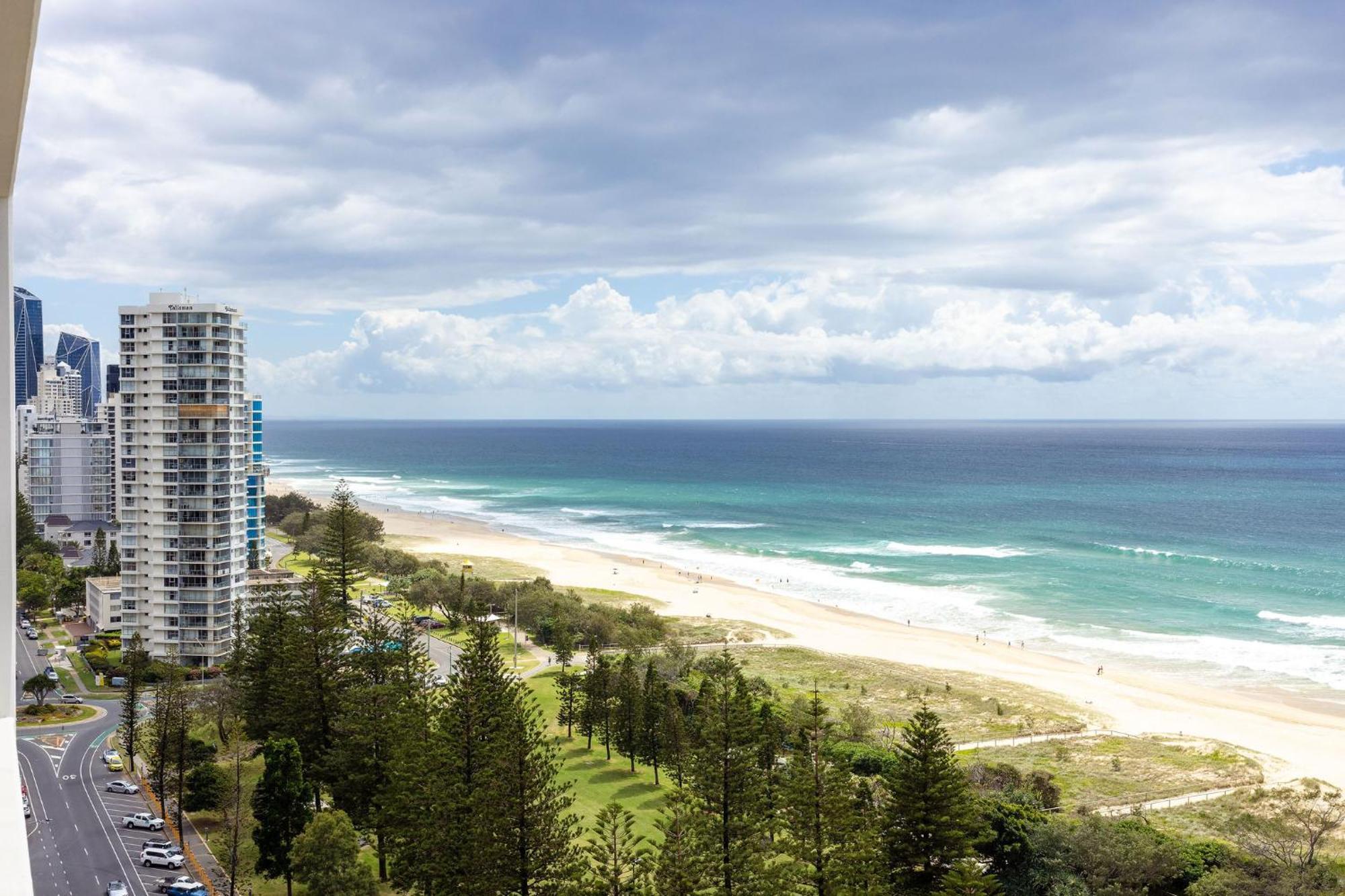 Ultiqa Air On Broadbeach Gold Coast Eksteriør billede