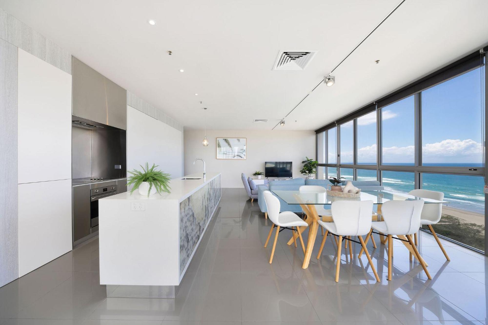 Ultiqa Air On Broadbeach Gold Coast Eksteriør billede
