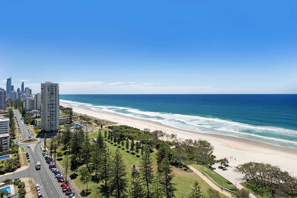 Ultiqa Air On Broadbeach Gold Coast Eksteriør billede