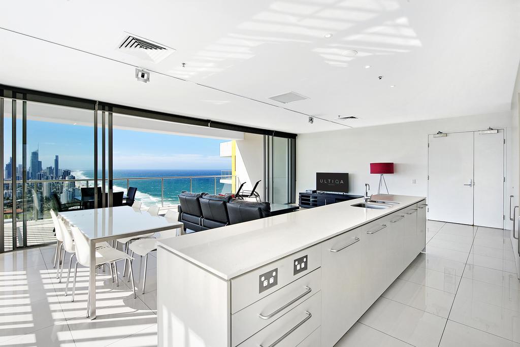 Ultiqa Air On Broadbeach Gold Coast Eksteriør billede